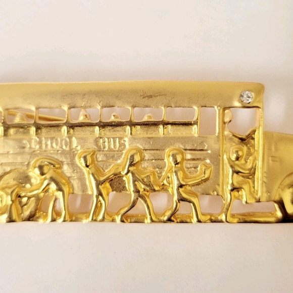 Vintage Danecraft signed school bus brooch - Picture 2 of 4